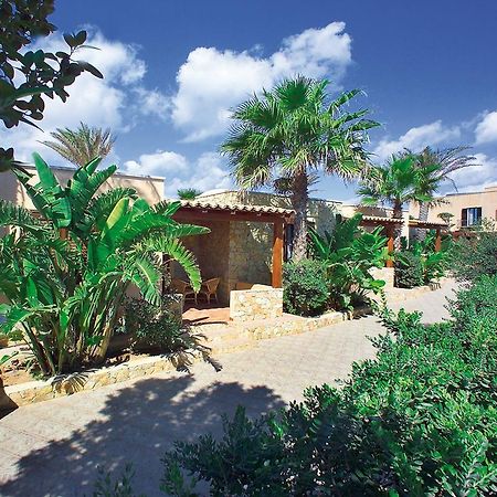 Oasis Hotel Residence Resort LMP Quarto foto