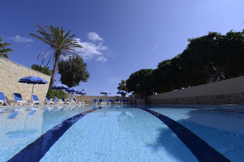 Oasis Hotel Residence Resort LMP Exterior foto
