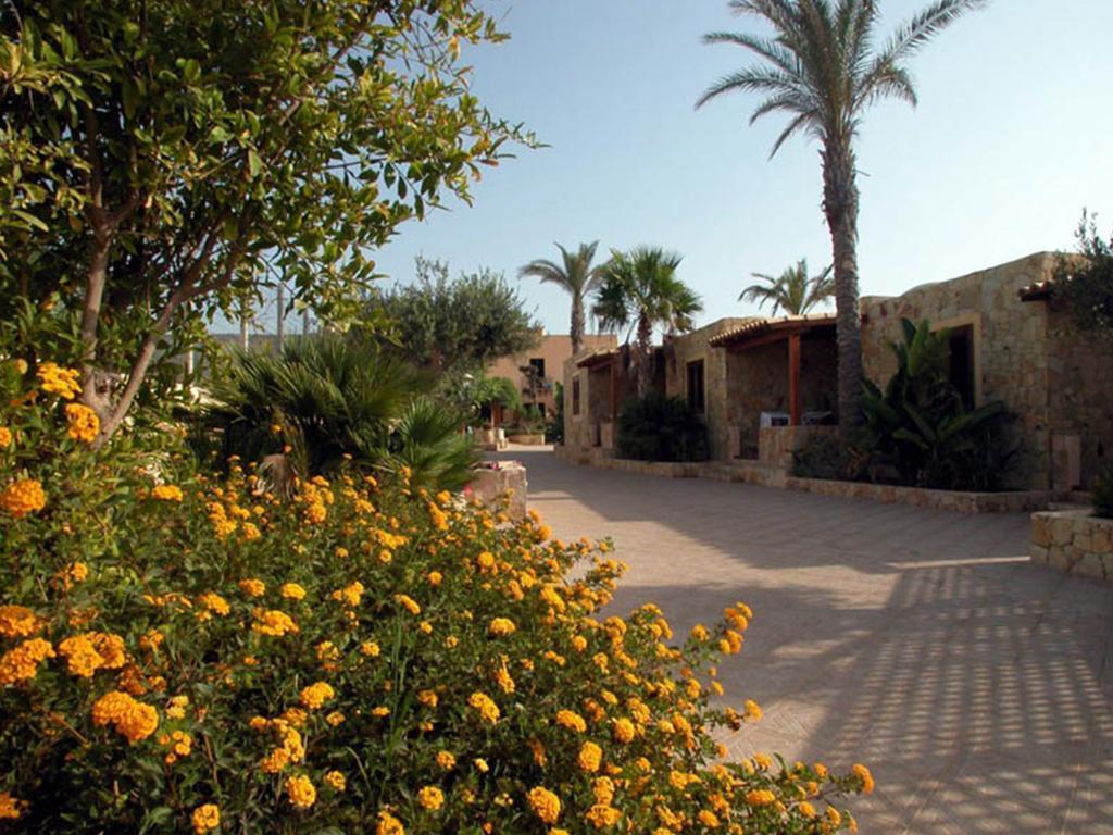 Oasis Hotel Residence Resort LMP Quarto foto
